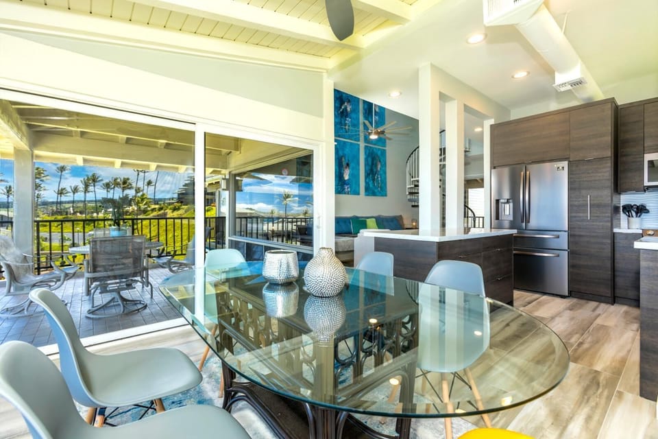 A bold mix of colors and coastal views makes this dining space unforgettable—perfect for sunrise to sunset     KBV-32B2