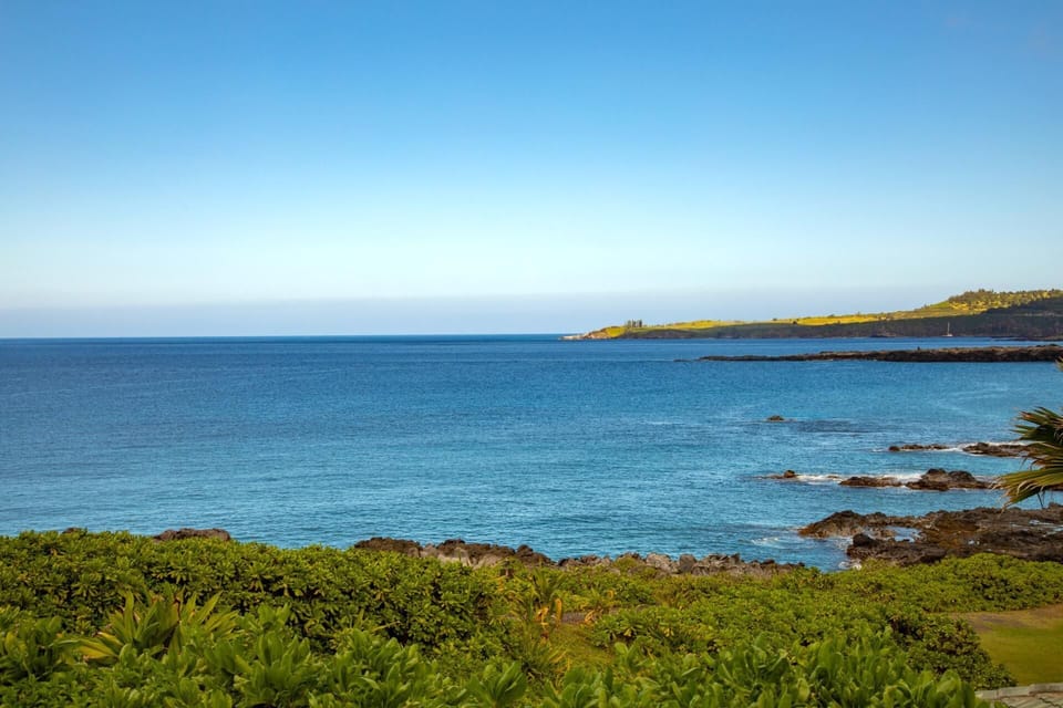 Soak in sweeping ocean vistas from your private viewpoint above the coastline KBV-34G4