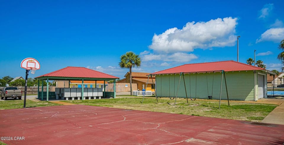 Sport court