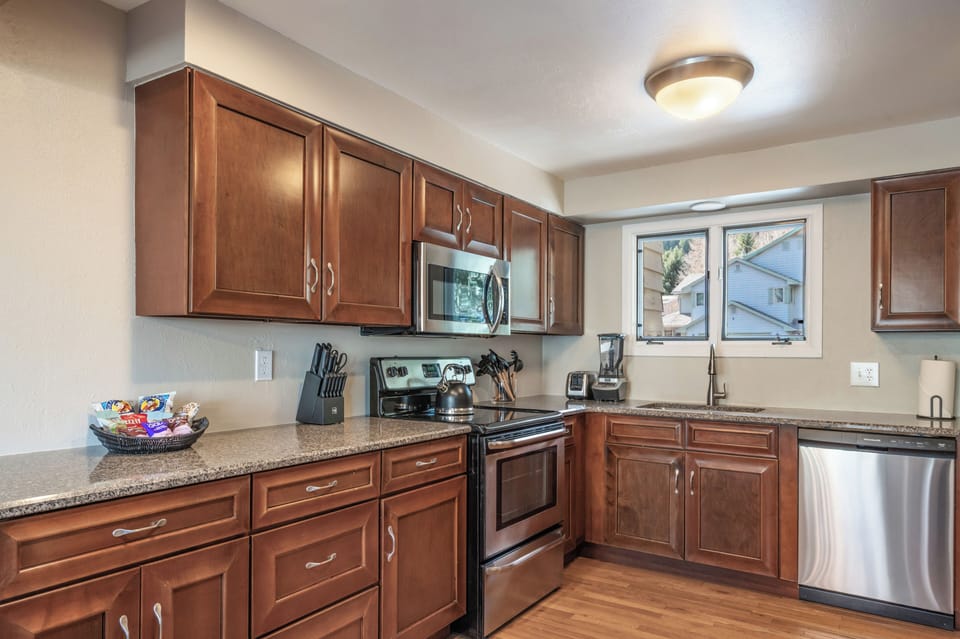 Modern kitchen with every amenity imaginable!