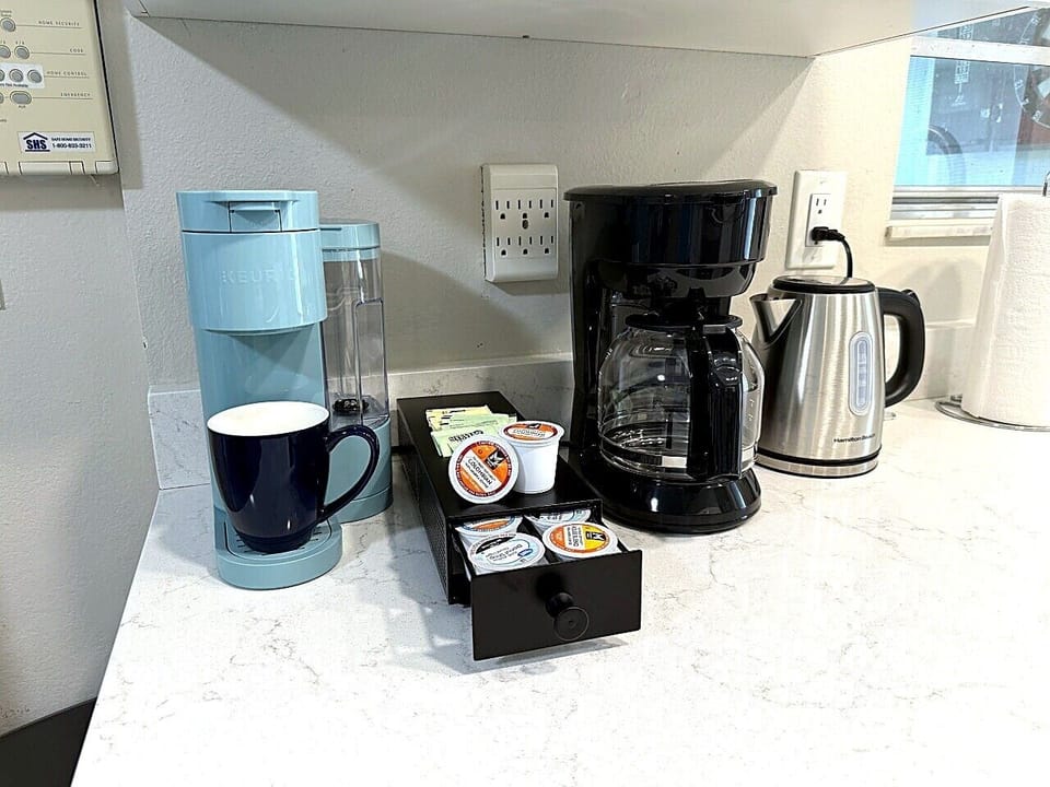 coffee/tea facilities