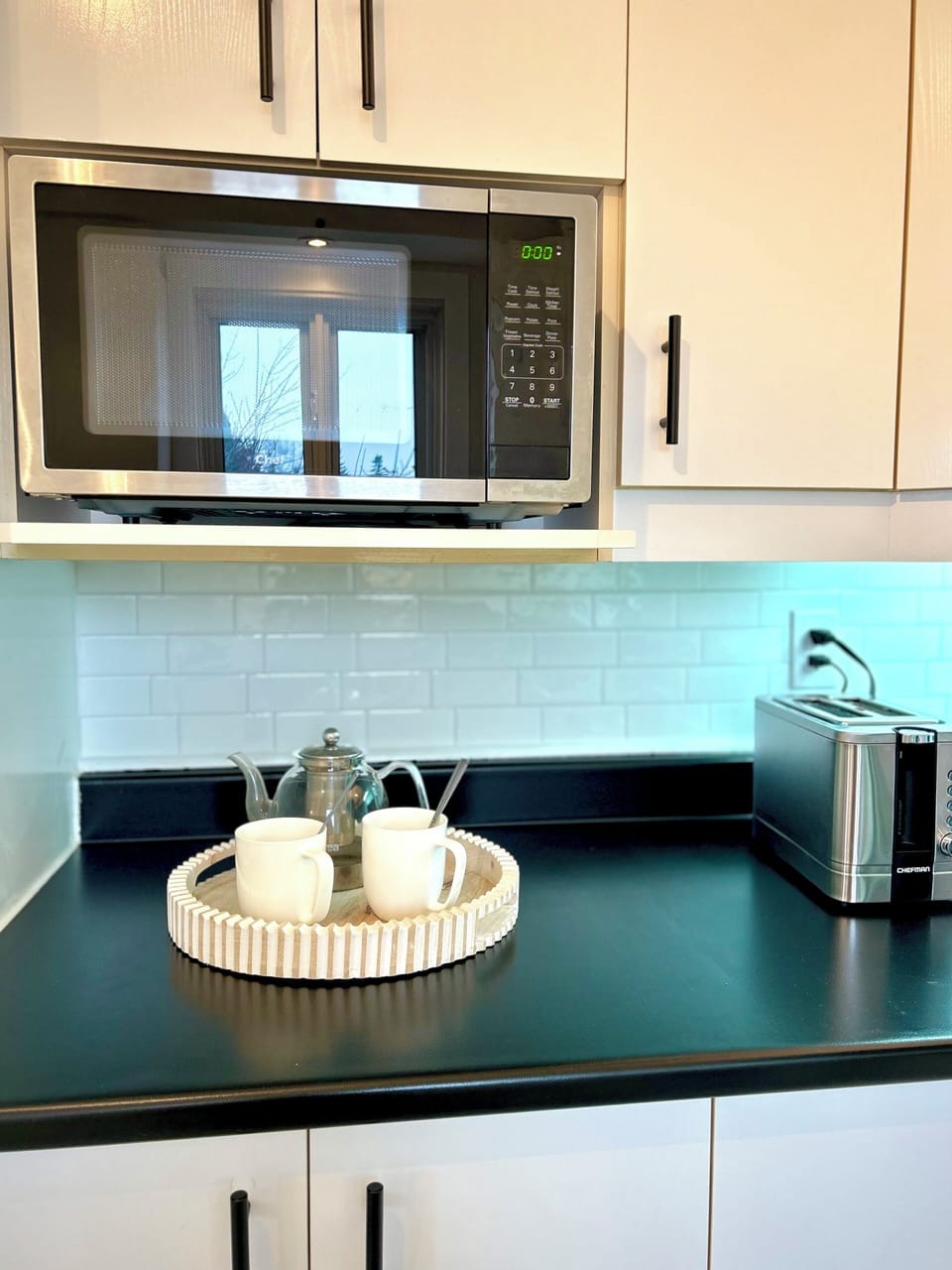 Fully equipped & renovated kitchen