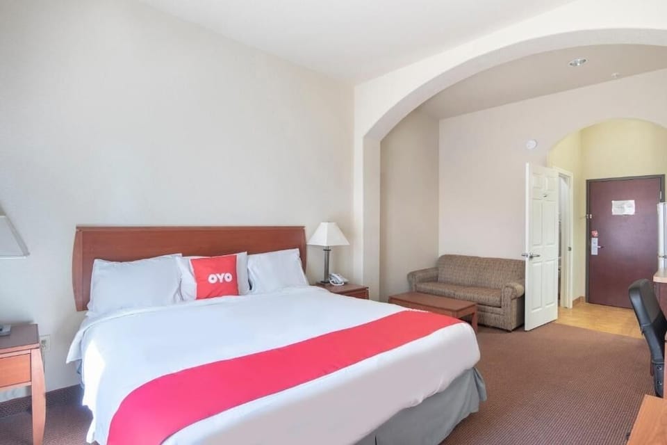 Bedroom. Interior and views may vary based on location and availability.