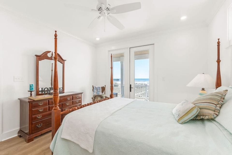 Wake up to the ocean everyday in the primary suite