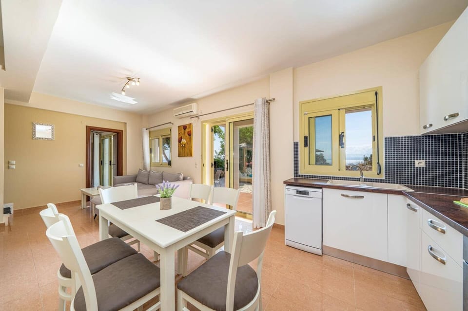 Villa Apollon image