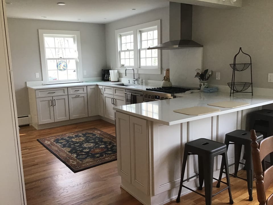 Kitchen with eat in counter space