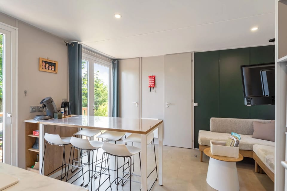 Camping Papillon Bouillon - Buena Vista - dining room