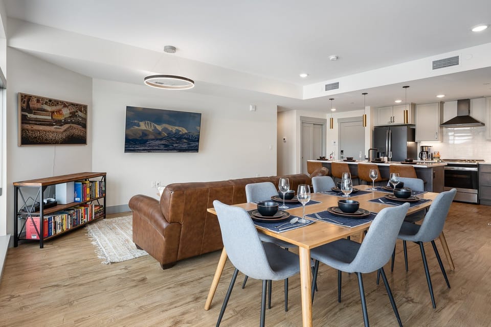 Dinning and Living Area with 2 TV's