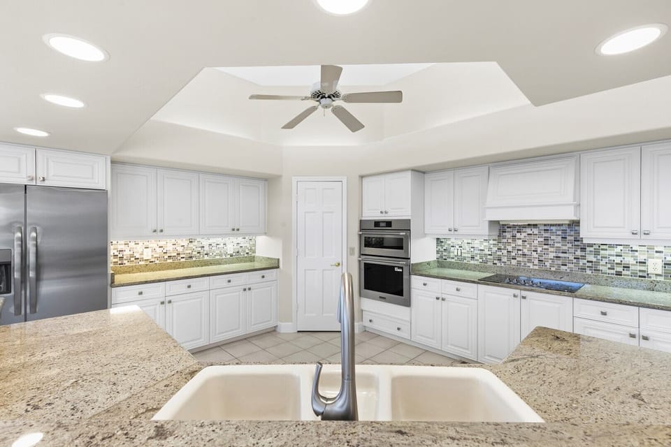 Large Kitchen