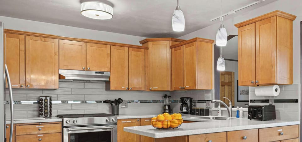Enjoy our fully stocked kitchen with all necessary cooking components. Coffee, tea, sugar and creamer are provided complimentary with each stay. Connected to the kitchen is a 4 person breakfast nook overlooking the pool.