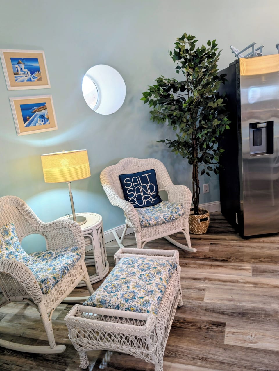Reading nook in the first floor kitchen 