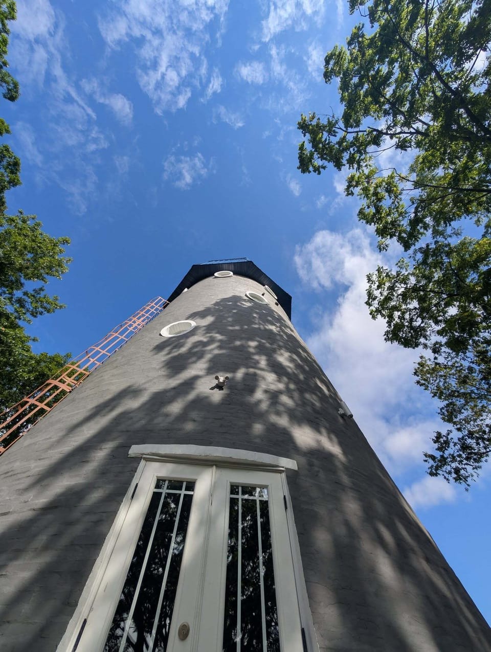 A skyward view from the second floor deck