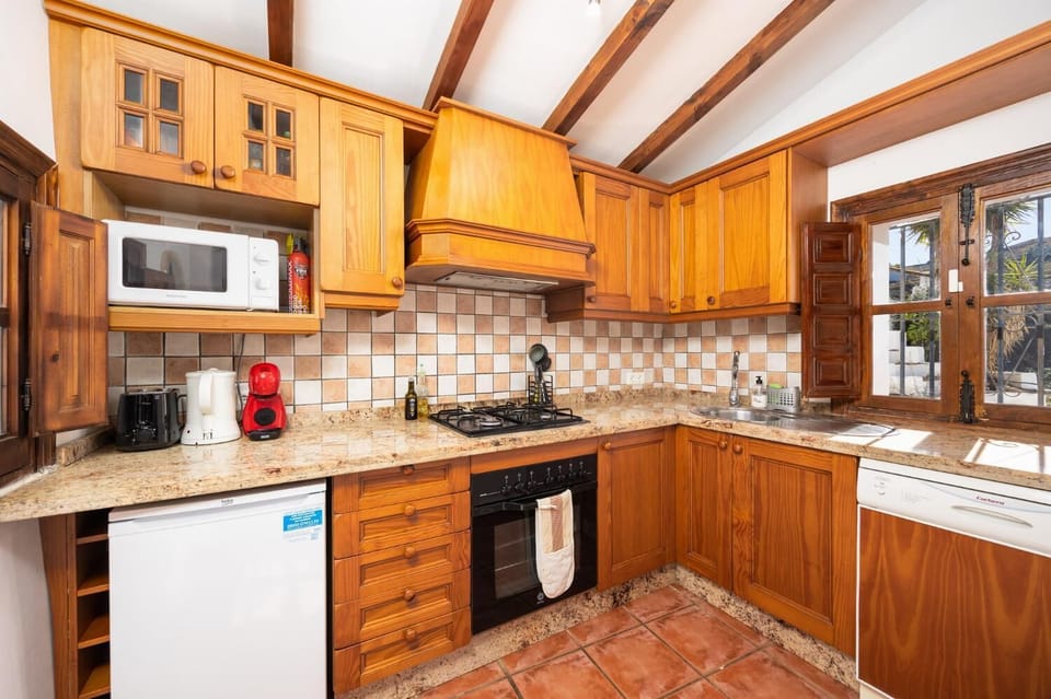 Equipped kitchen