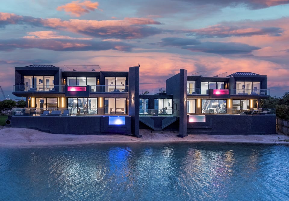 2 twin villas. this villa is the one on the right side.