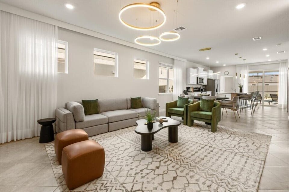 16163 Cape Coral Loop (3).jpg