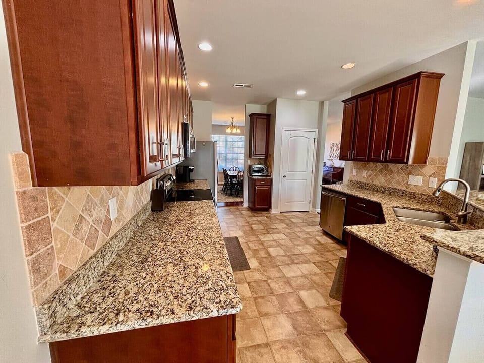 Large kitchen, lots of counter space.