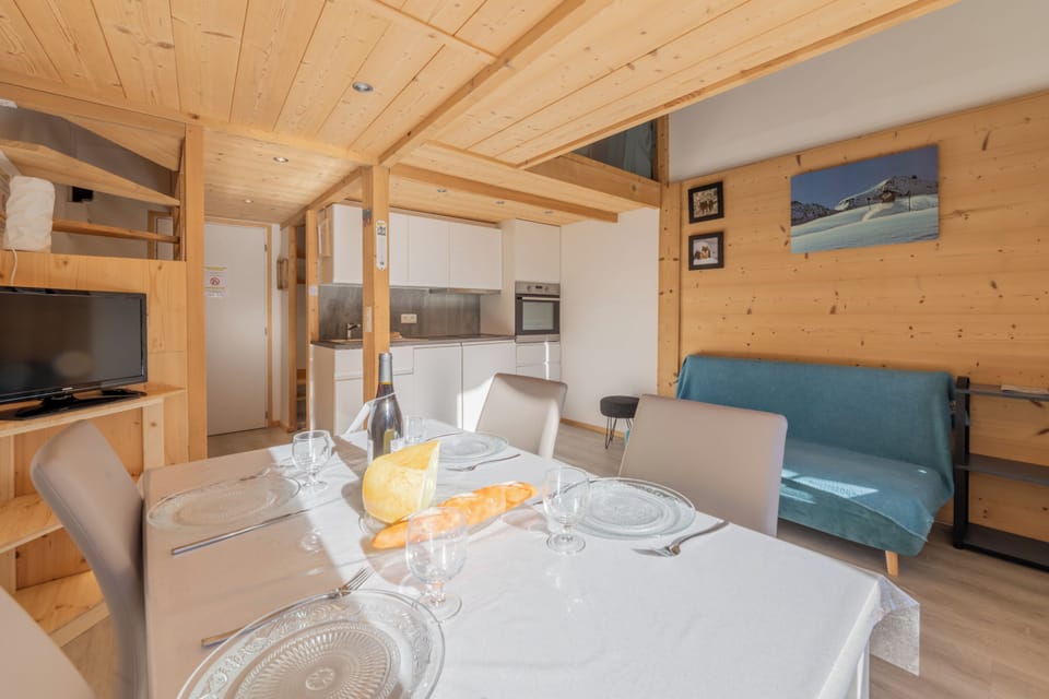 Kitchen and dining area