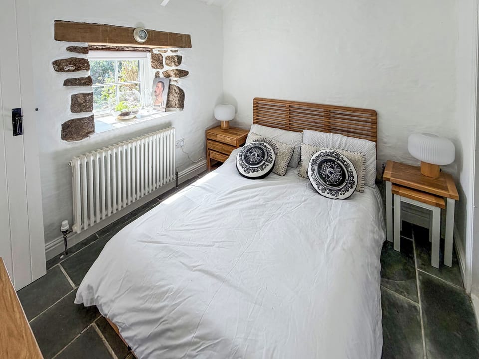 Double bedroom | Smugglers Cottage, Penzance