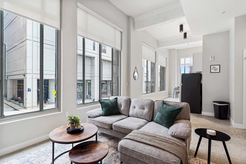 Unit 2: Living room