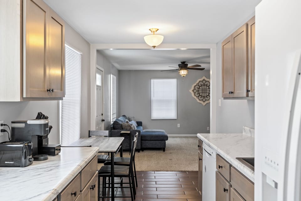 Kitchen to Living Room 