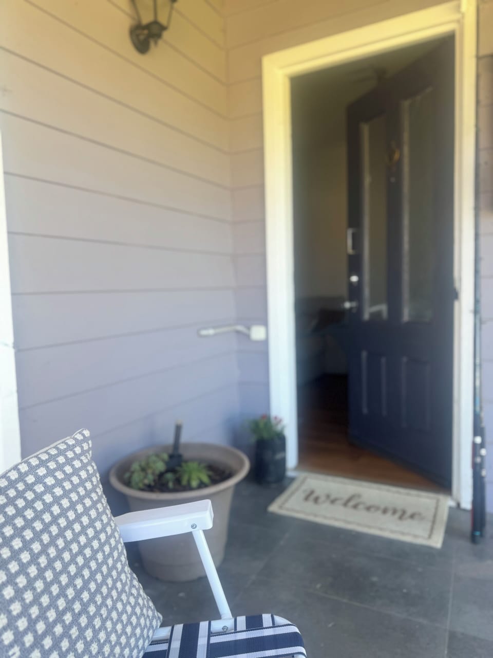 Welcome. Leave your cares at the door. 