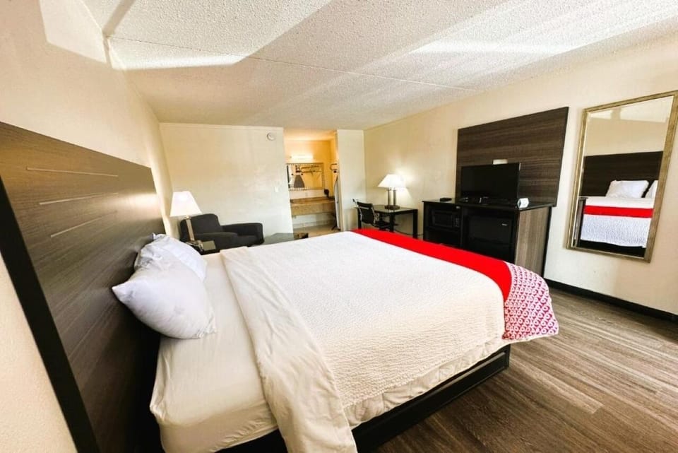Bedroom. Interior and views may vary based on location and availability
