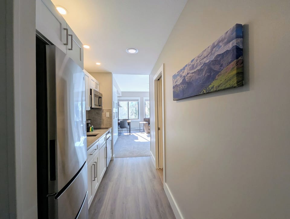 Entrance to the kitchen