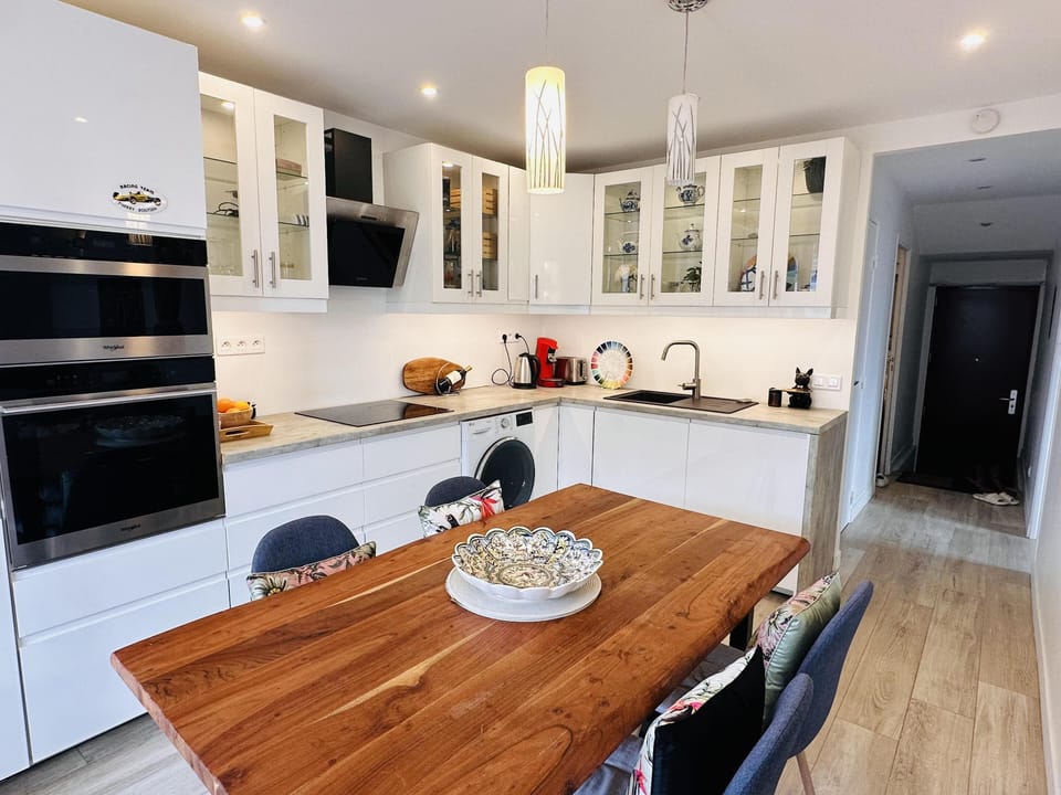 Open plan kitchen