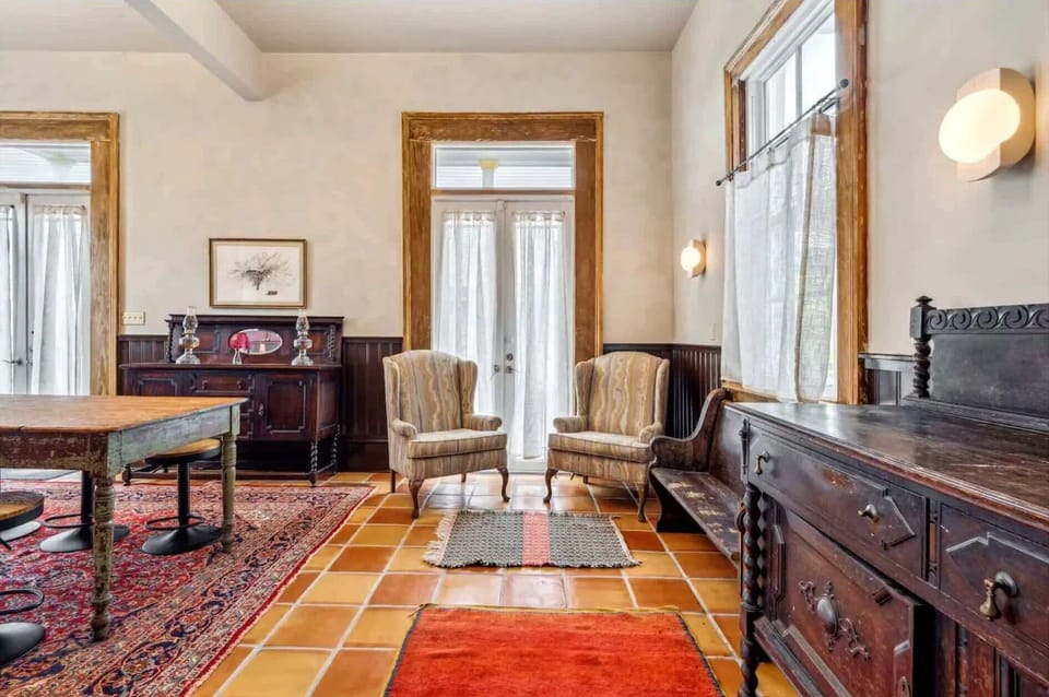 Bright kitchen space with vintage charm and plenty of room to gather.