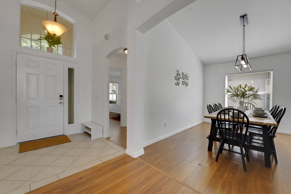 Floor, Flooring, Architecture, Building, Dining Room