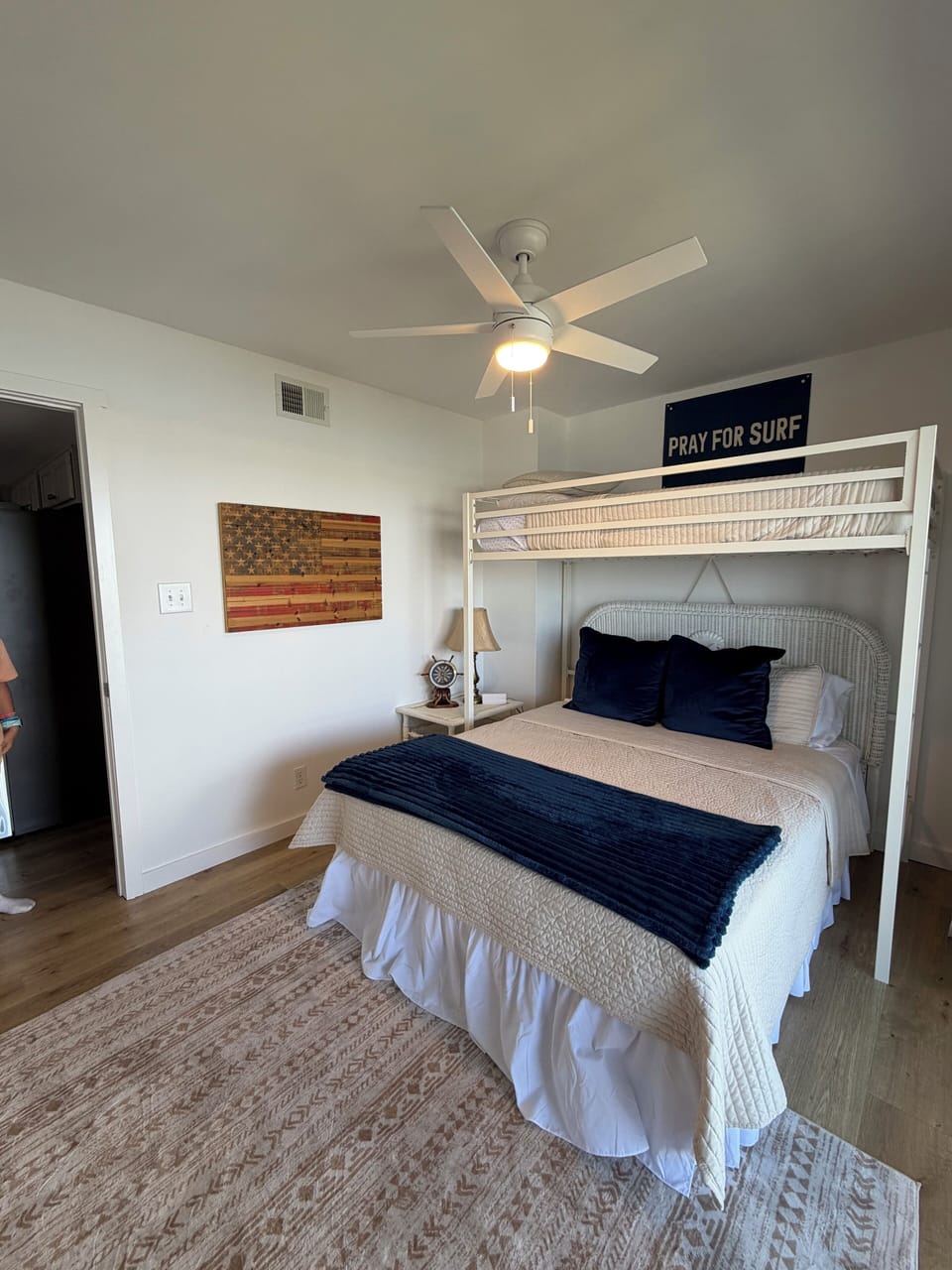 Guest bedroom - queen bed with twin loft