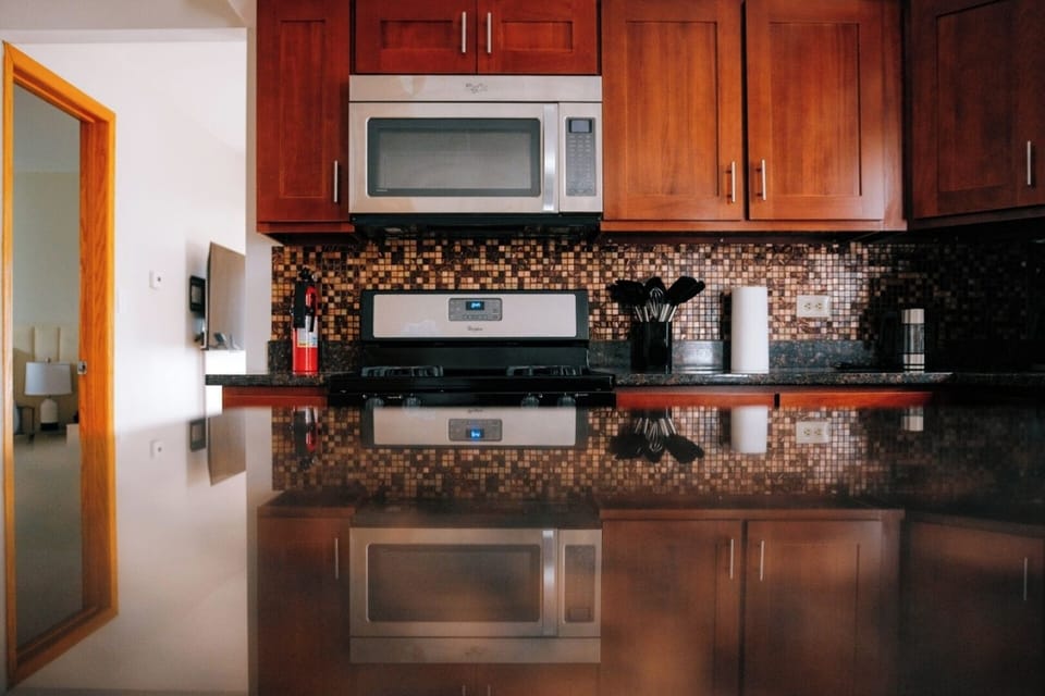 ~ ENJOY YOUR FULLY-EQUIPPED KITCHEN WITH ALL THE ESSENTIALS YOU NEED TO WHIP UP DELICIOUS MEALS ~