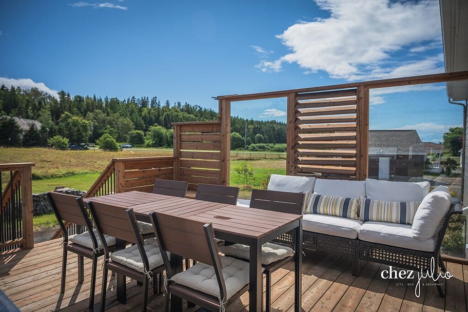patio outdoor