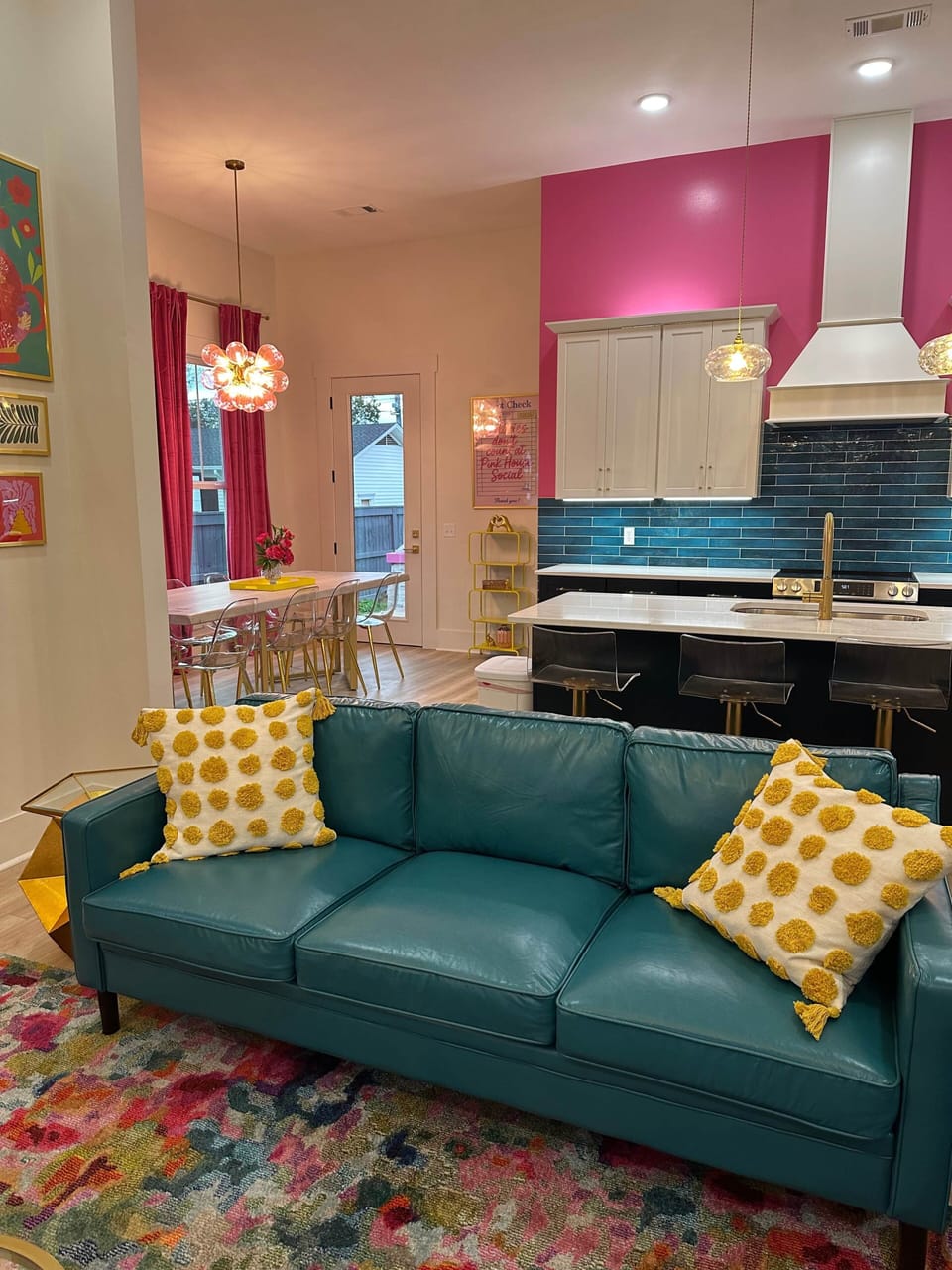 Living Room 6