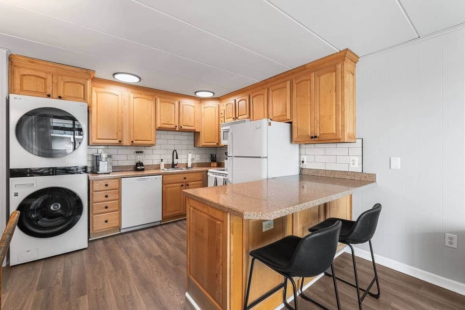 Spacious kitchen ready for easy breakfasts or family dinners in.