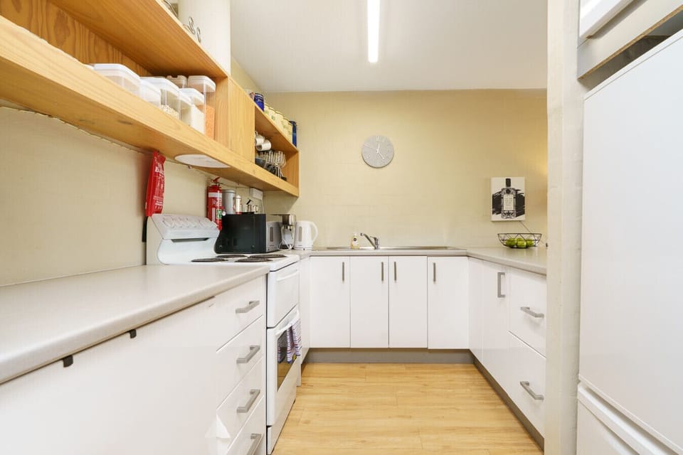 Bright, organized, and functional. This kitchen is designed for effortless meal prep during your stay