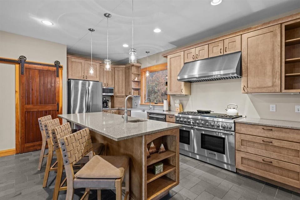 Chase Mountain Lodge: Mountain View & Hot Tub (6535)