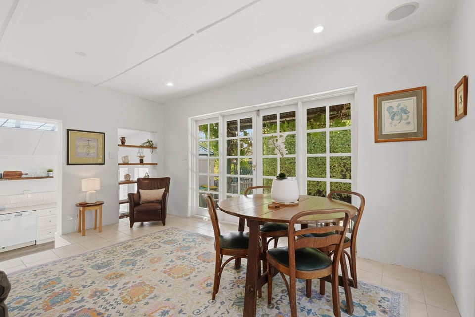 RT MacquarieStNov2025 23