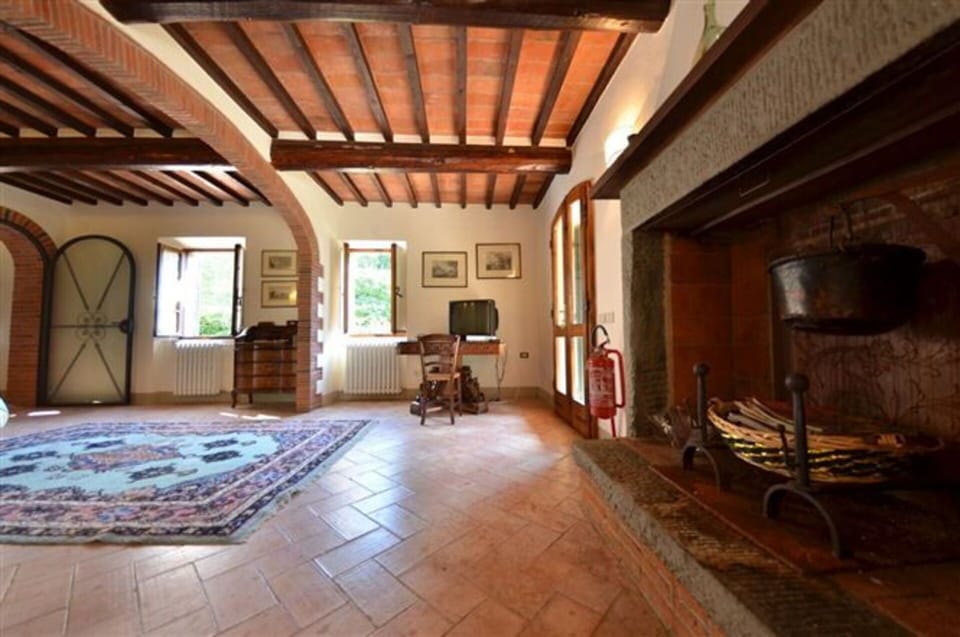 Autumn, Living Room, Spring, Summer