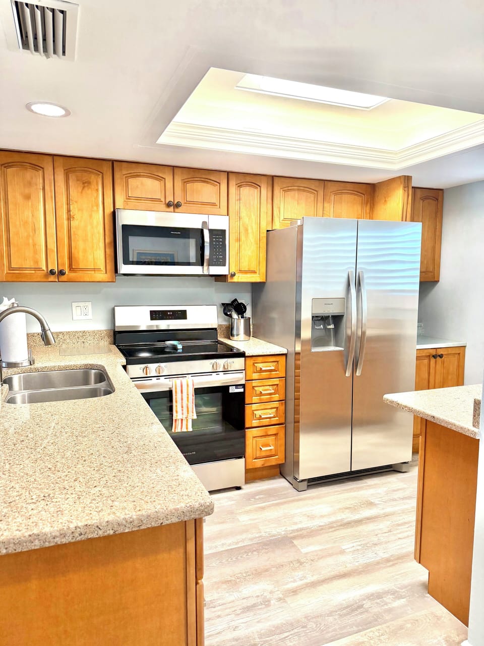 2026 Photo. Freshly update with new stainless appliance package. Perfect size and fully equipped to create a feast.

Coffee Lovers will enjoy the  new Kuerig machine as well as Mr Coffee drip machine.