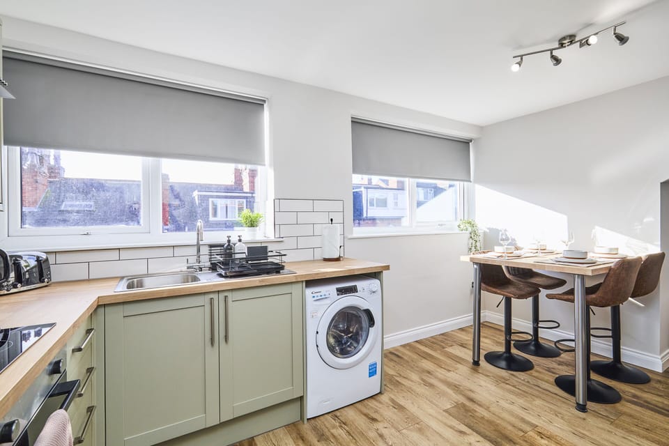 F3, Kitchen