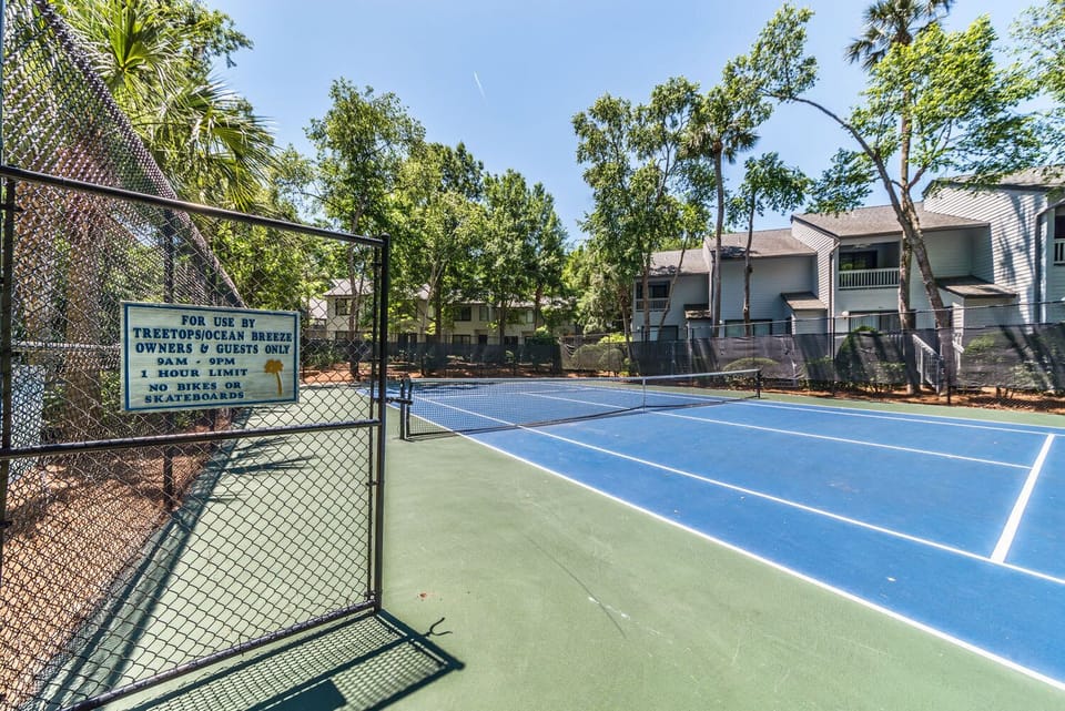 Tennis court