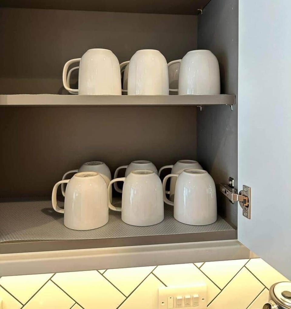 Loads of coffee mugs