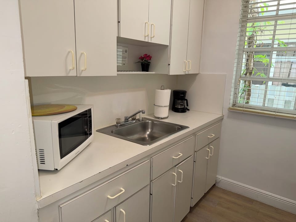 Full Kitchen with Gas Stove