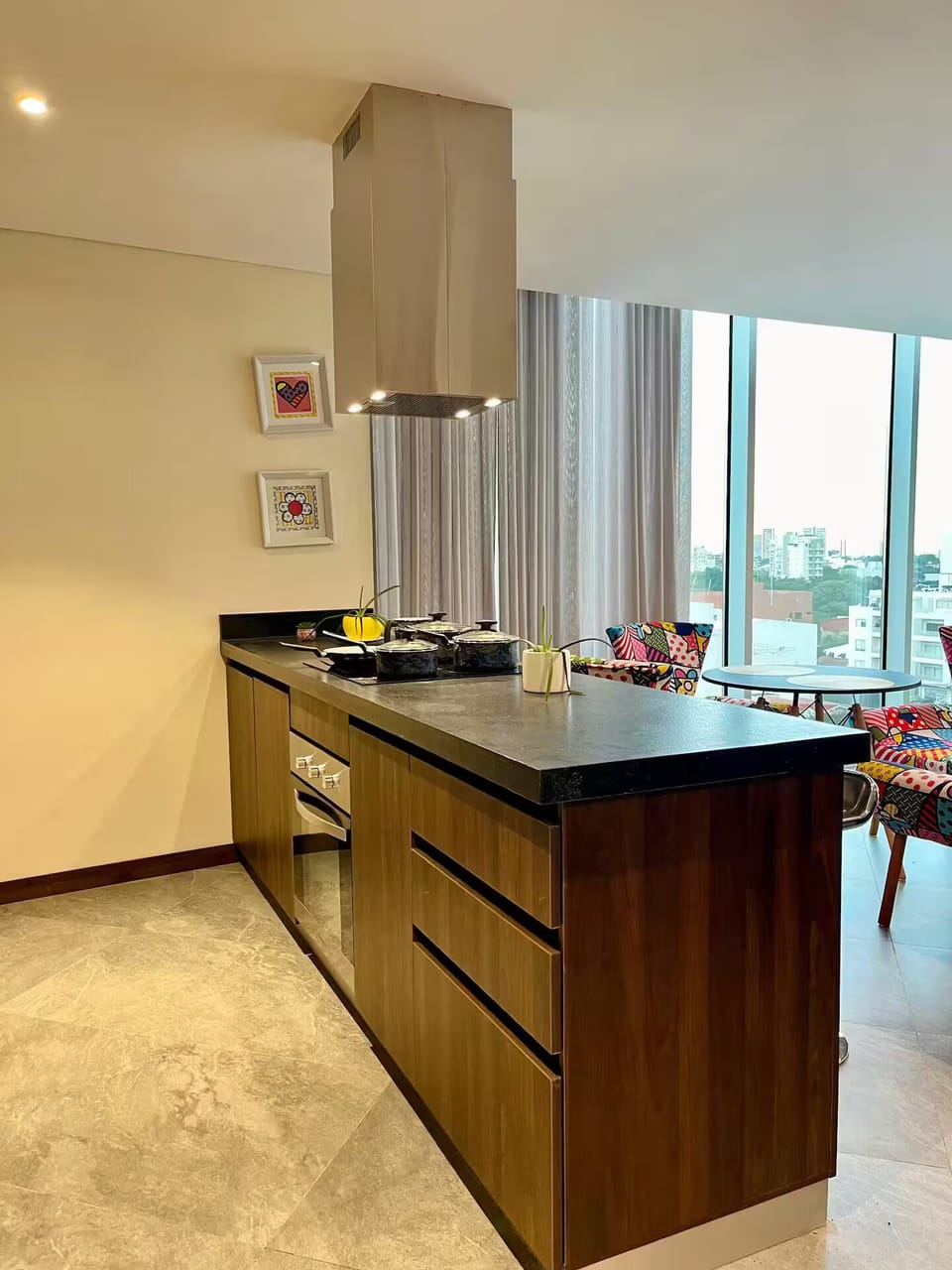 Private kitchen