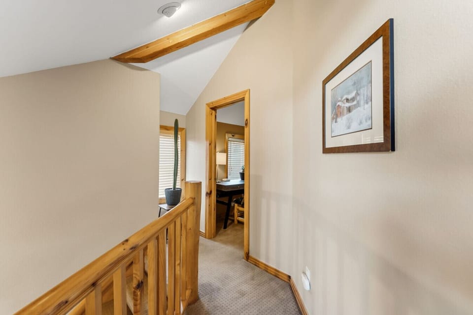 Office space just across the hall from the primary bedroom