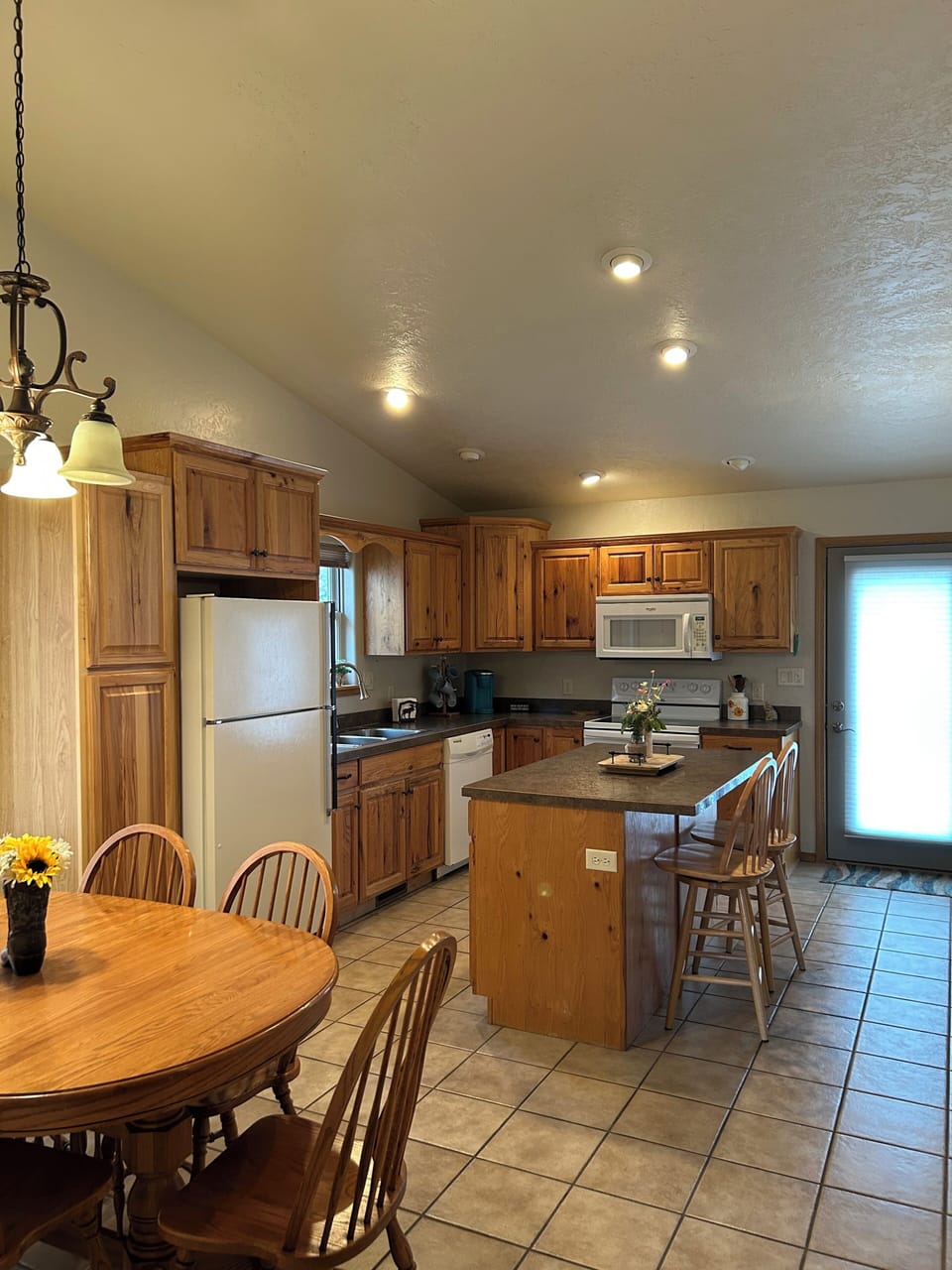 Spacious kitchen and dining