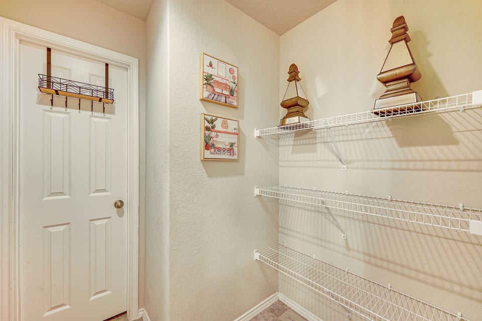 Walk-In Closet | 1st Floor