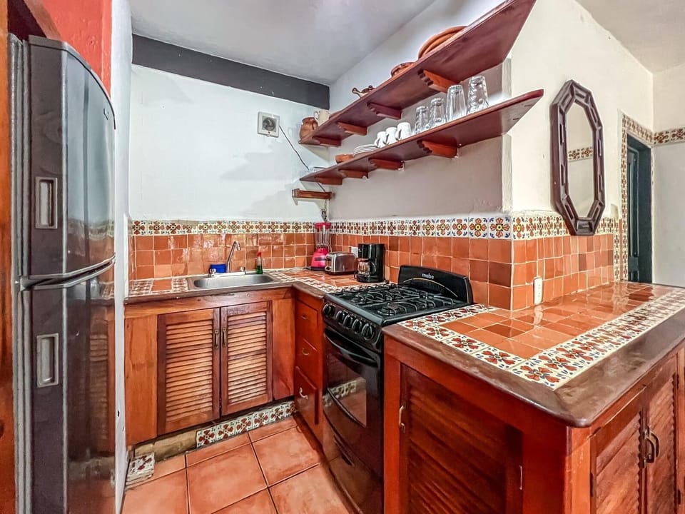 Kitchen 2