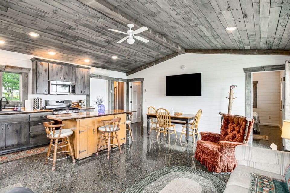 Rustic Kitchen | Modern Appliances, Large Island & Ample Seating